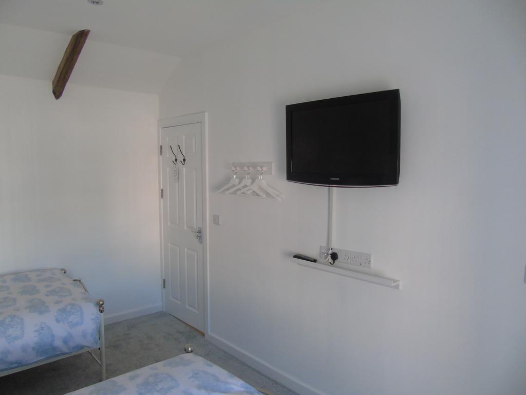 The Pembrey Country Inn المظهر الخارجي الصورة