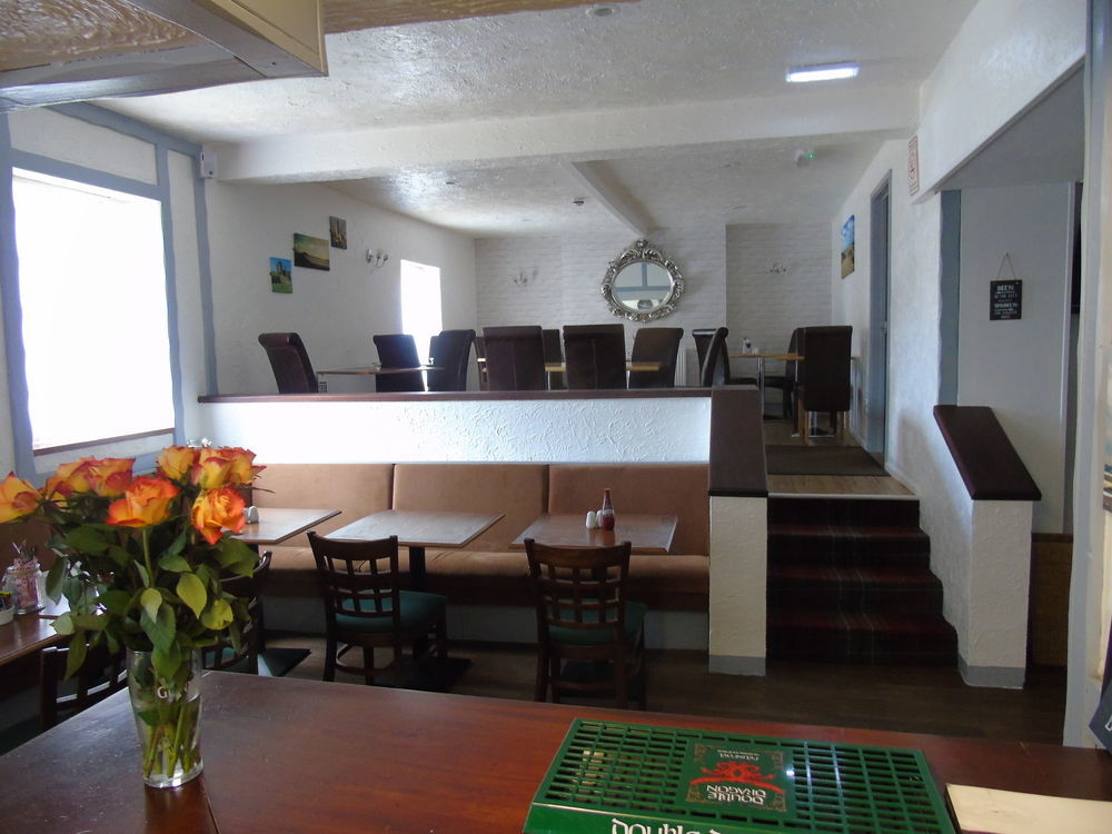 The Pembrey Country Inn المظهر الخارجي الصورة